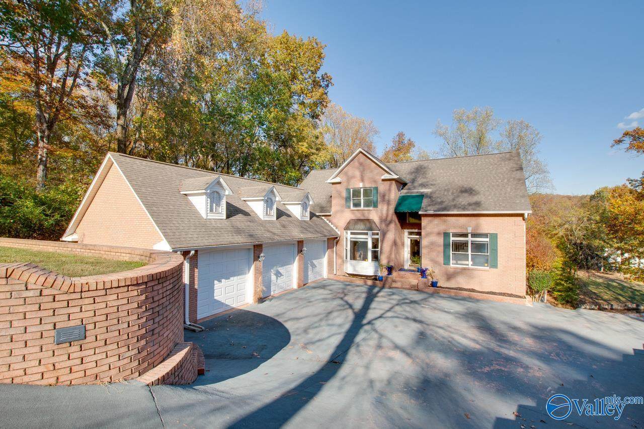 170 Harbor Close - Photo 1