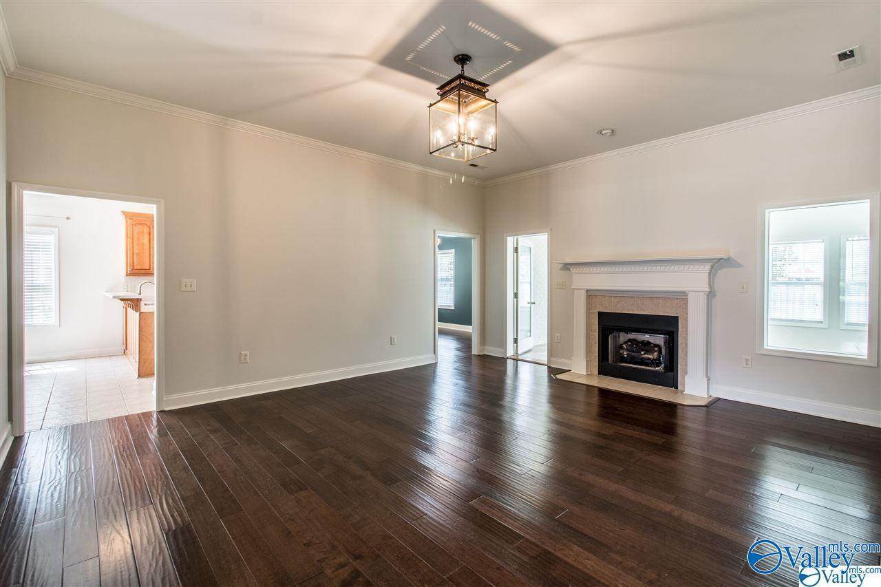 123 Paul Revere Drive - Photo 1