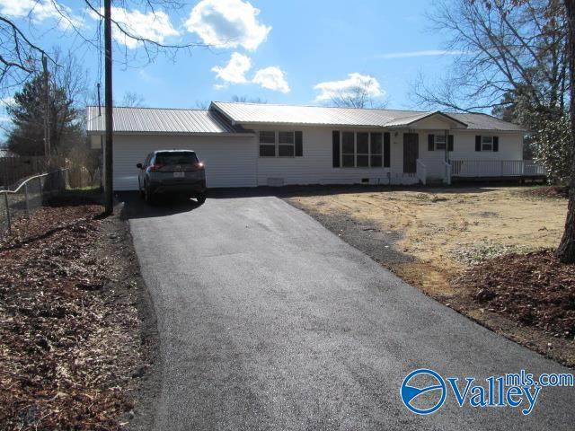 2834 George Wallace Drive - Photo 1