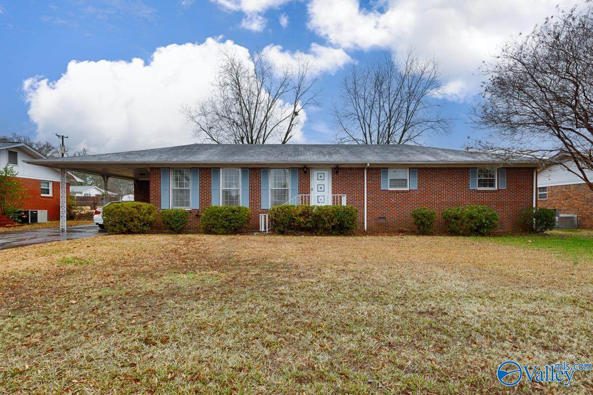 1121 Betty Street - Photo 1