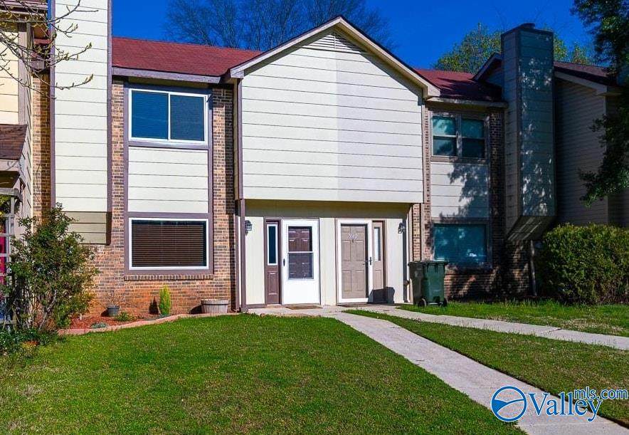 344 Autumn Lane - Photo 1