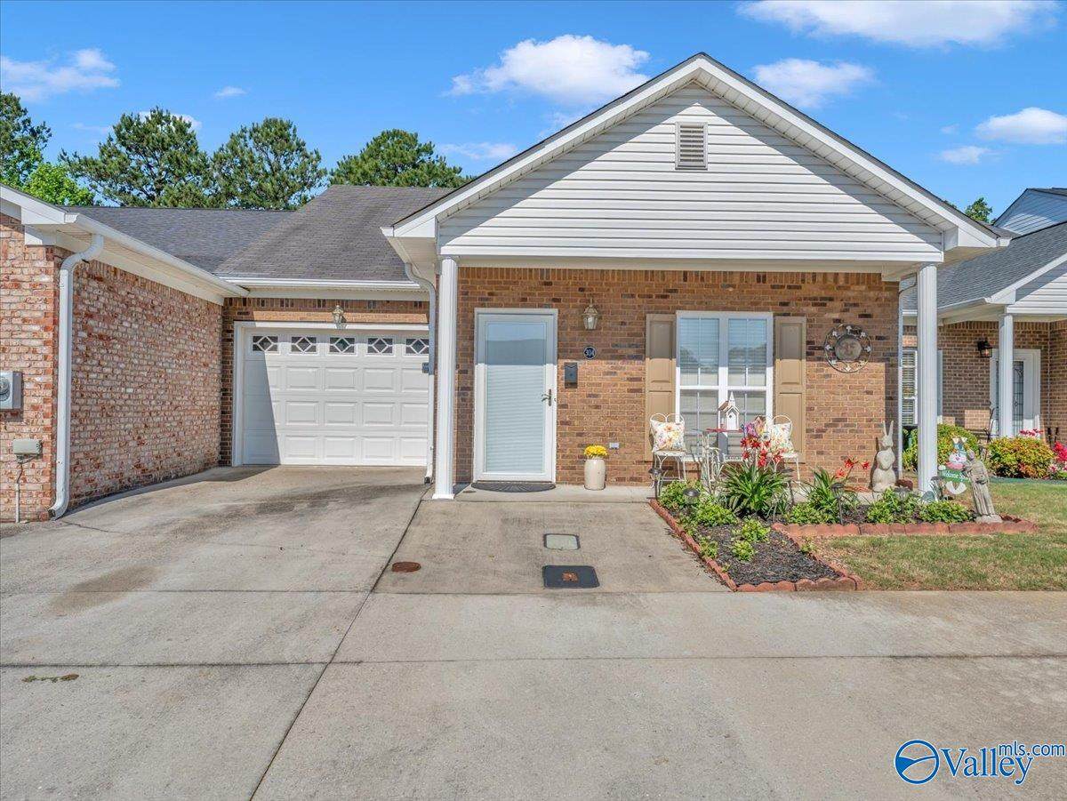 304 Santana Drive - Photo 1
