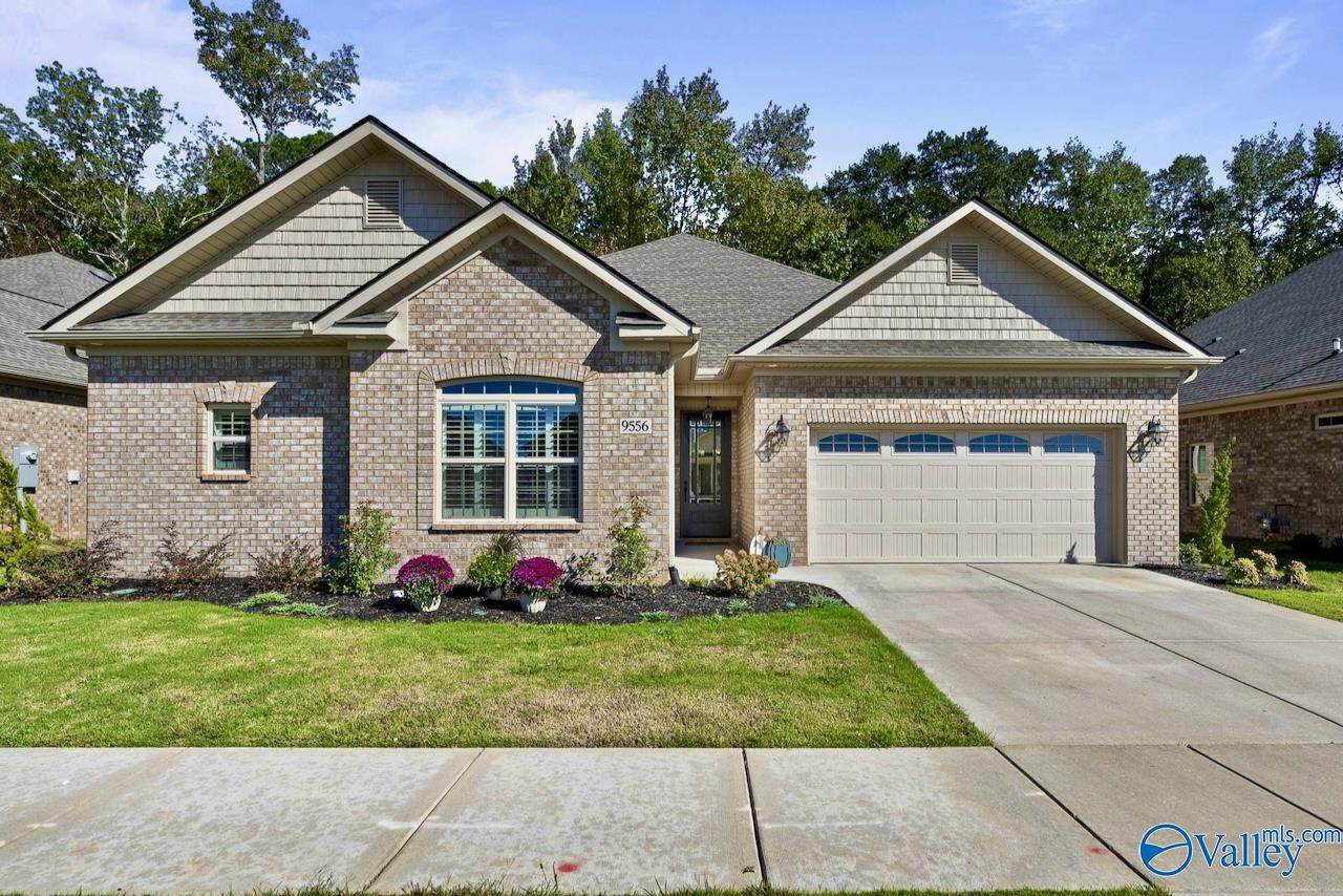 9556 Abington Cove Boulevard - Photo 1