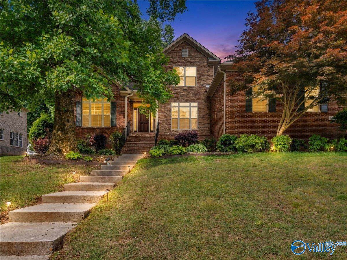 244 Kelly Ridge Blvd - Photo 1