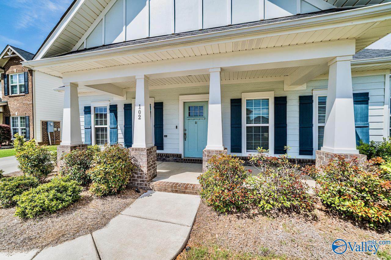 102 Waxwing Street - Photo 1