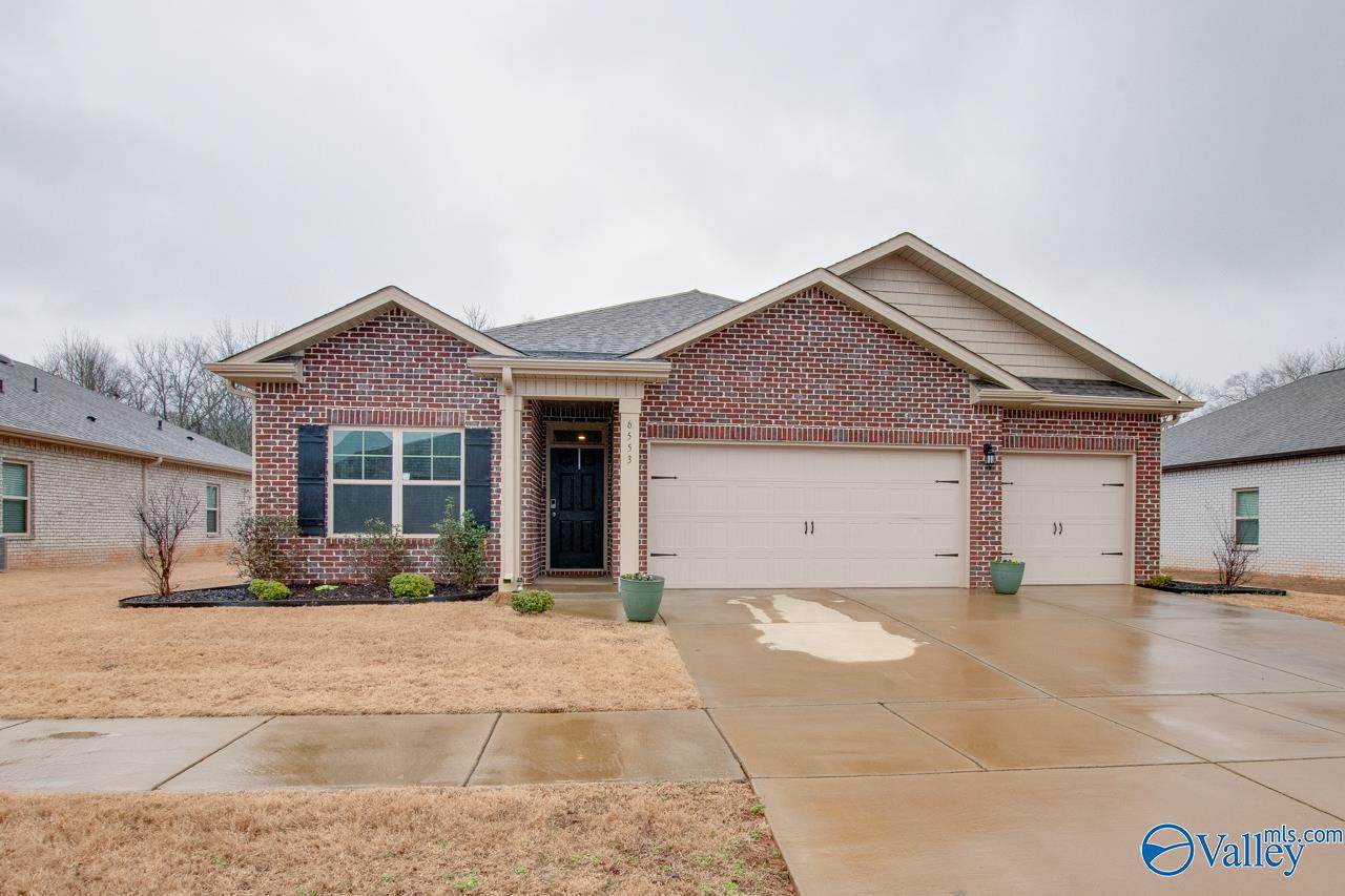 6553 Moon Crest Lane - Photo 1