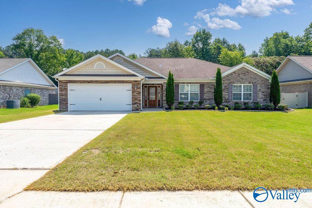 400 Dominion Drive - Photo 1