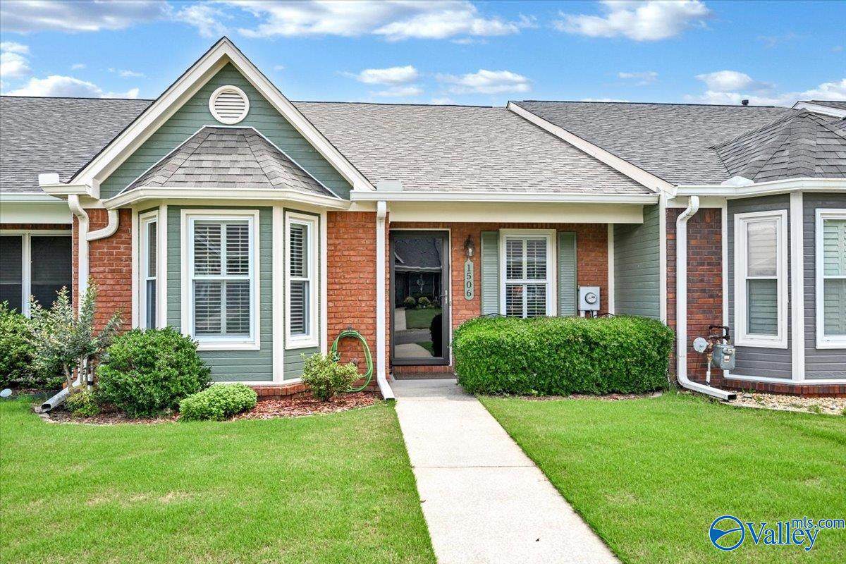 1506 Clairmont Drive - Photo 1