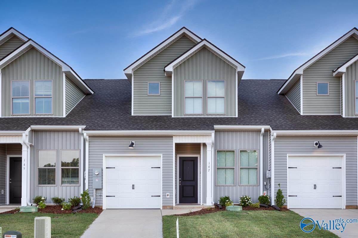 147 Wolfe Lane - Photo 1