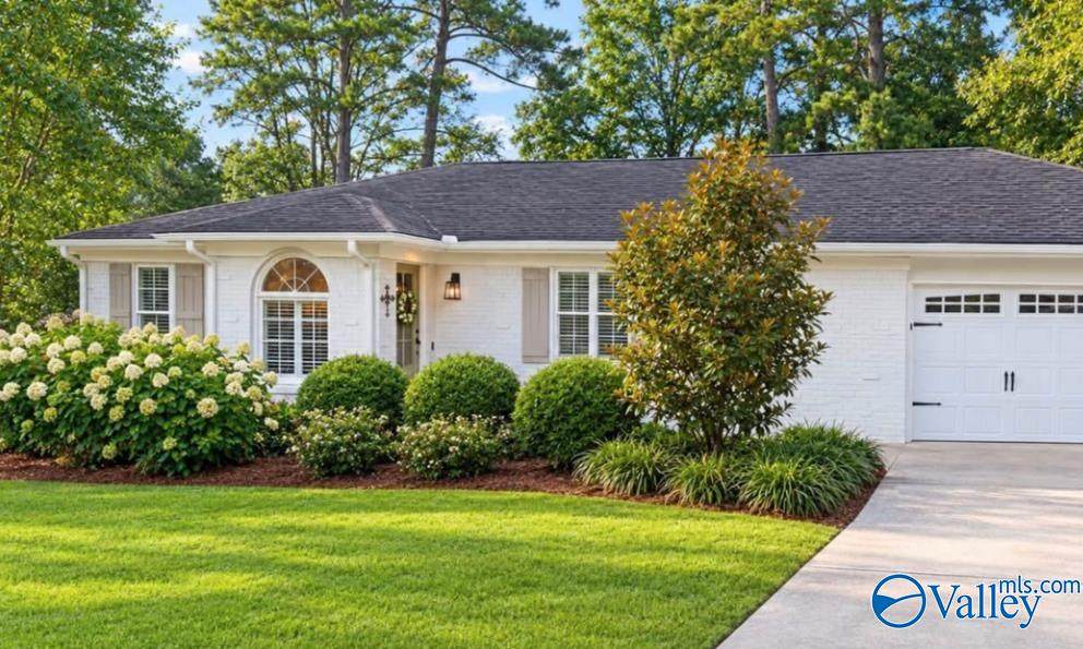 162 Azalea Drive - Photo 1