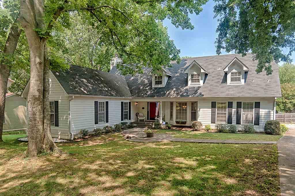 16013 Deaton Drive - Photo 1