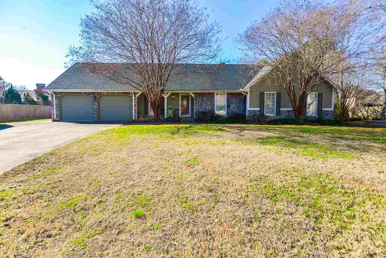 1601 Kenwood Court - Photo 1