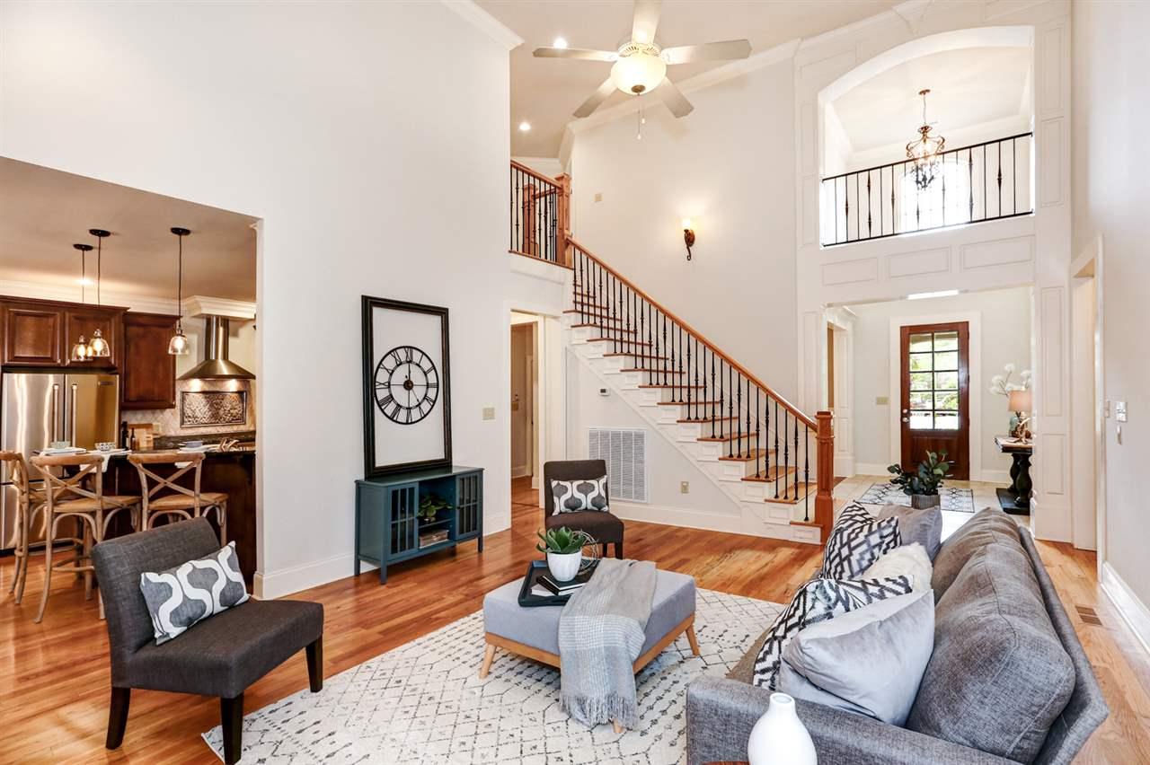 205 Boulton Court - Photo 1