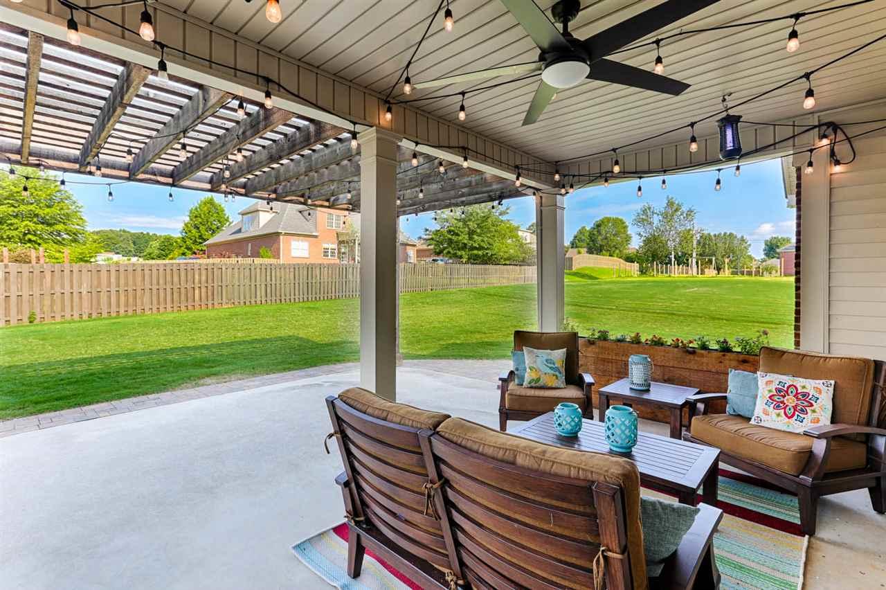 170 Manor House Drive - Photo 1