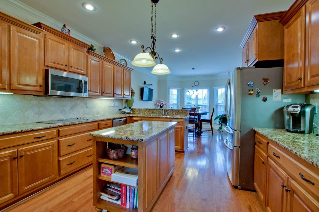 19 Wax Lane - Photo 1