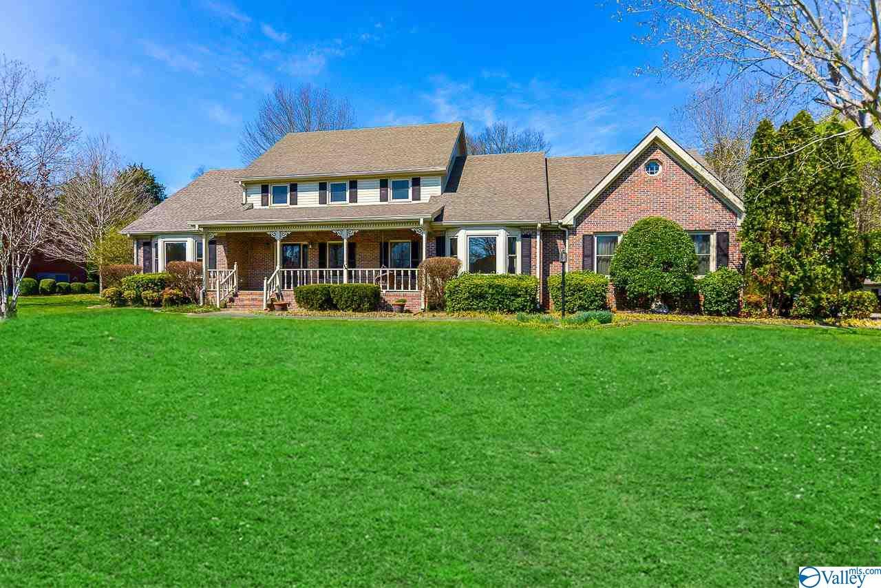 253 Wellsbrook Circle - Photo 1