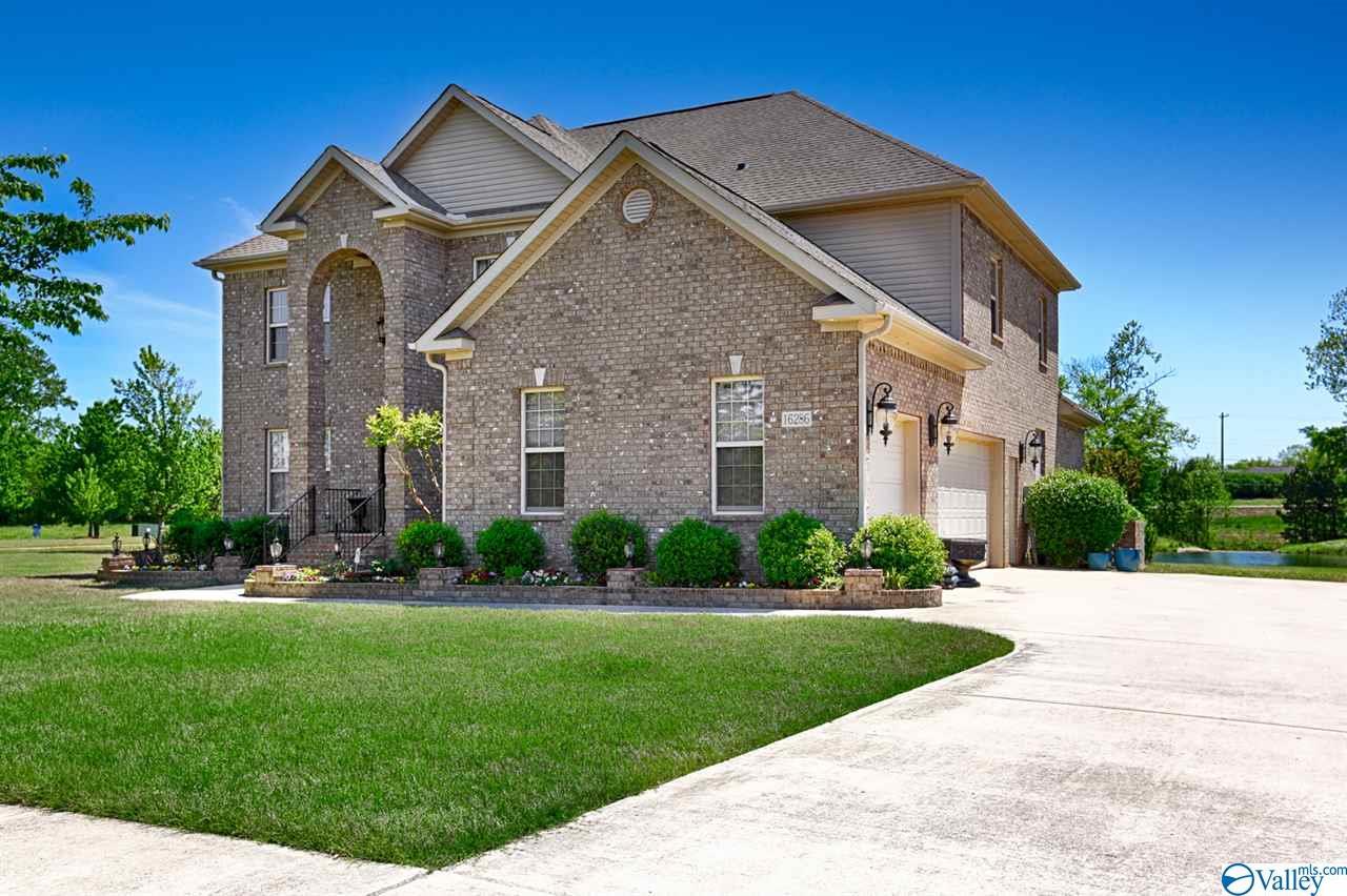 16286 Evarard Drive - Photo 1