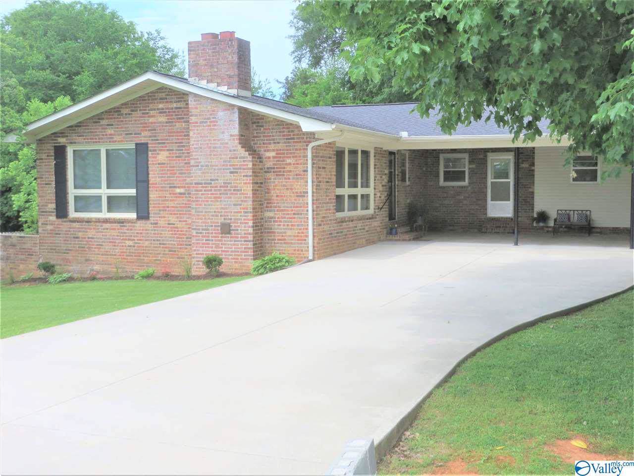 504 Highland Avenue - Photo 1