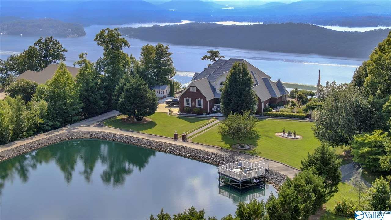 1573 Scenic Drive - Photo 1