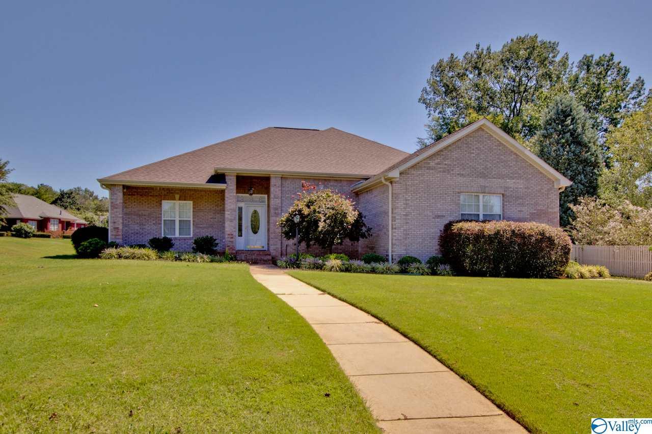 102 Fox Island Court - Photo 1