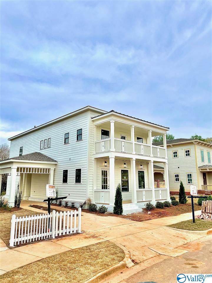 211 St Louis Street - Photo 1