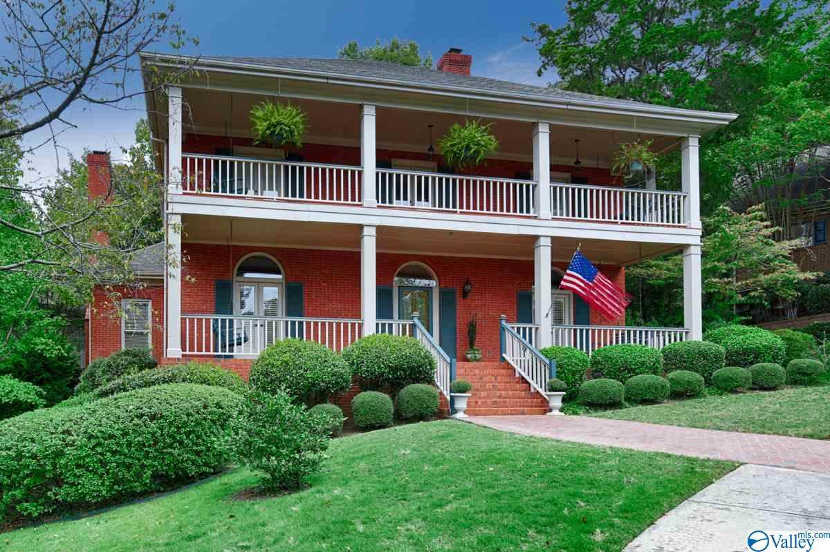 36 Saint James Square - Photo 1