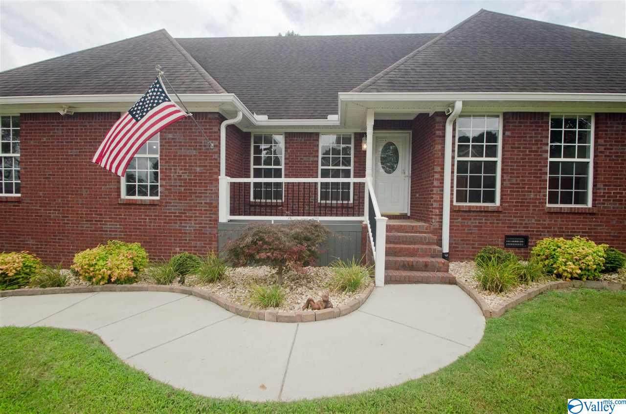 218 Pebblestone Drive - Photo 1