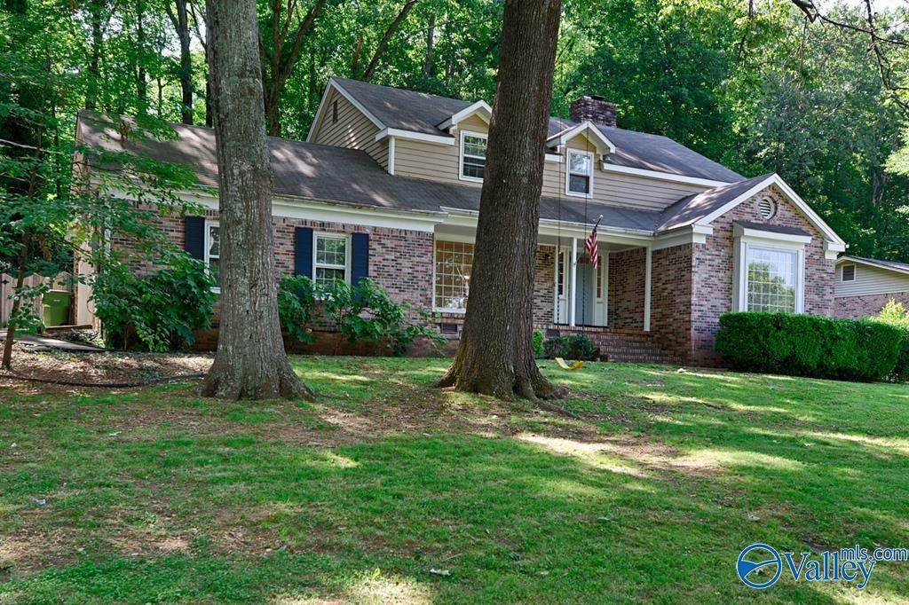 8718 Edgehill Drive - Photo 1