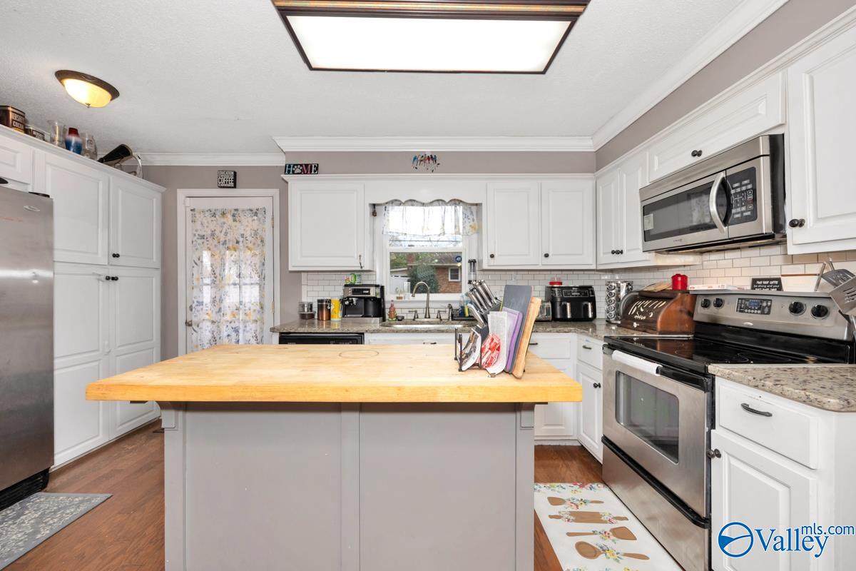 1307 Ridgedale Street - Photo 1