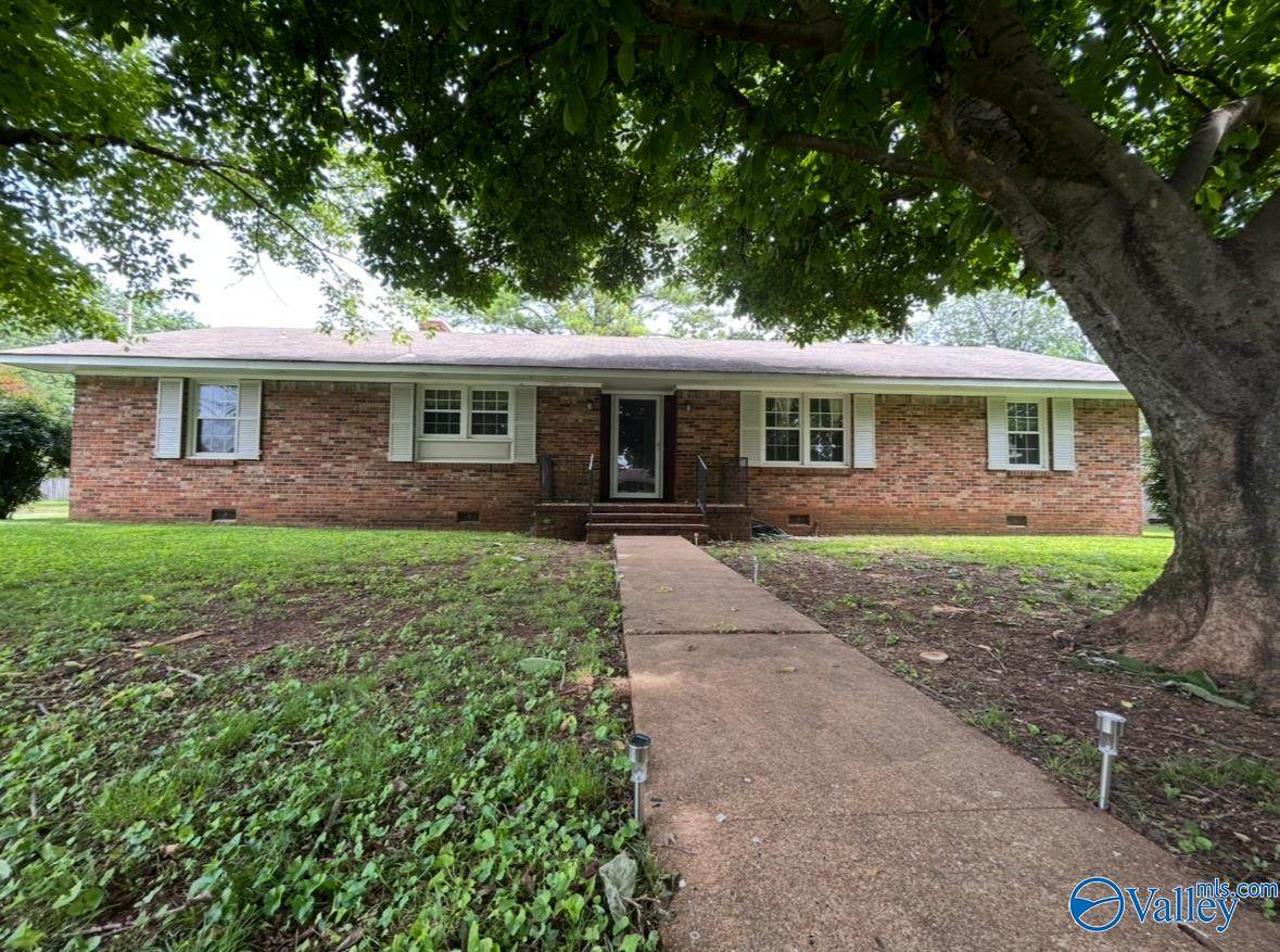 1101 Winston Drive - Photo 1