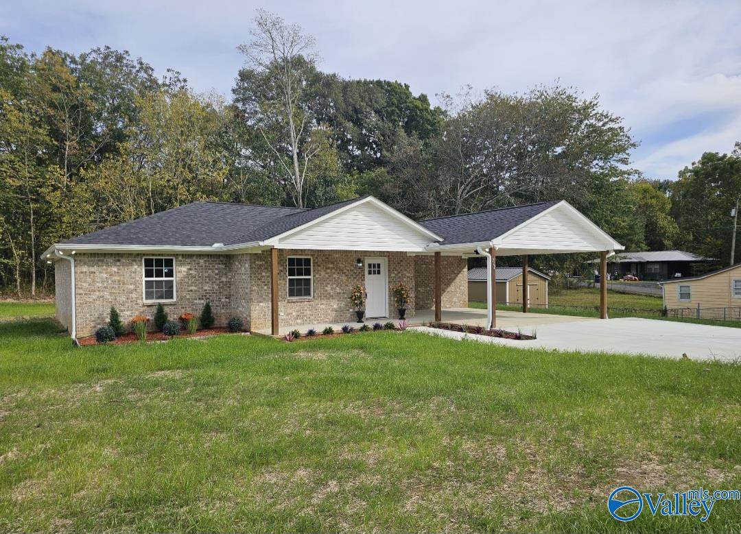 212 4th Street - Photo 1