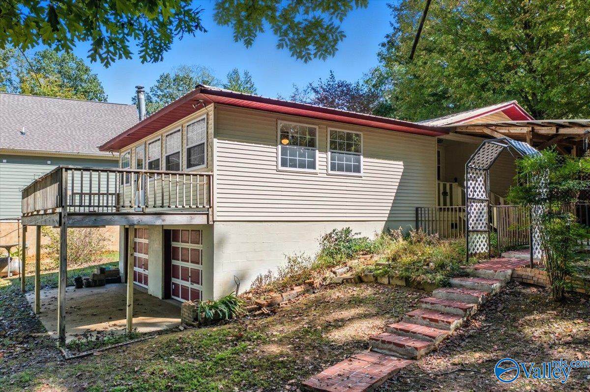 655 County Road 585 - Photo 1