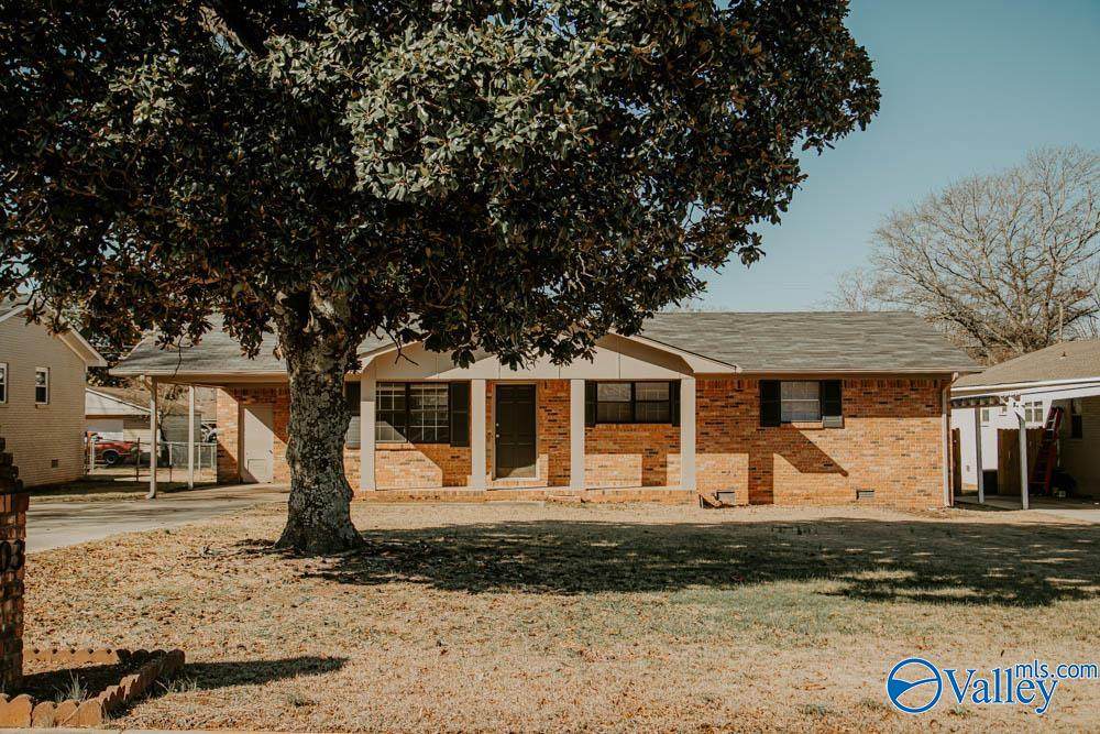1203 Pennylane - Photo 1