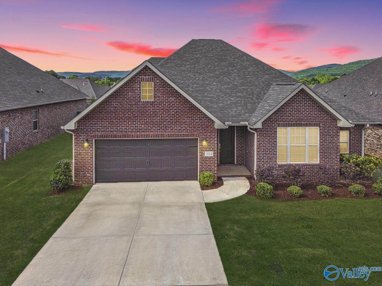 3014 Crystal Creek Drive - Photo 1