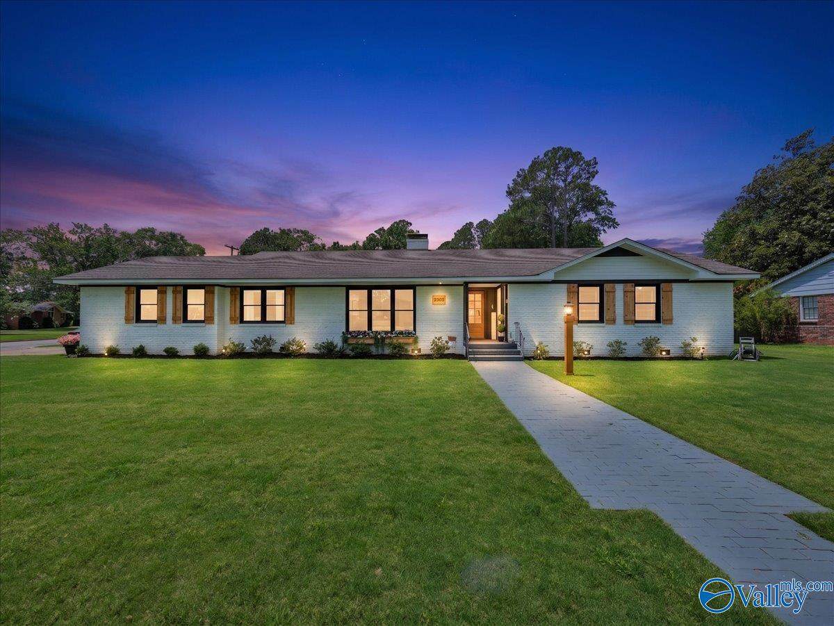 2305 Pennylane - Photo 1