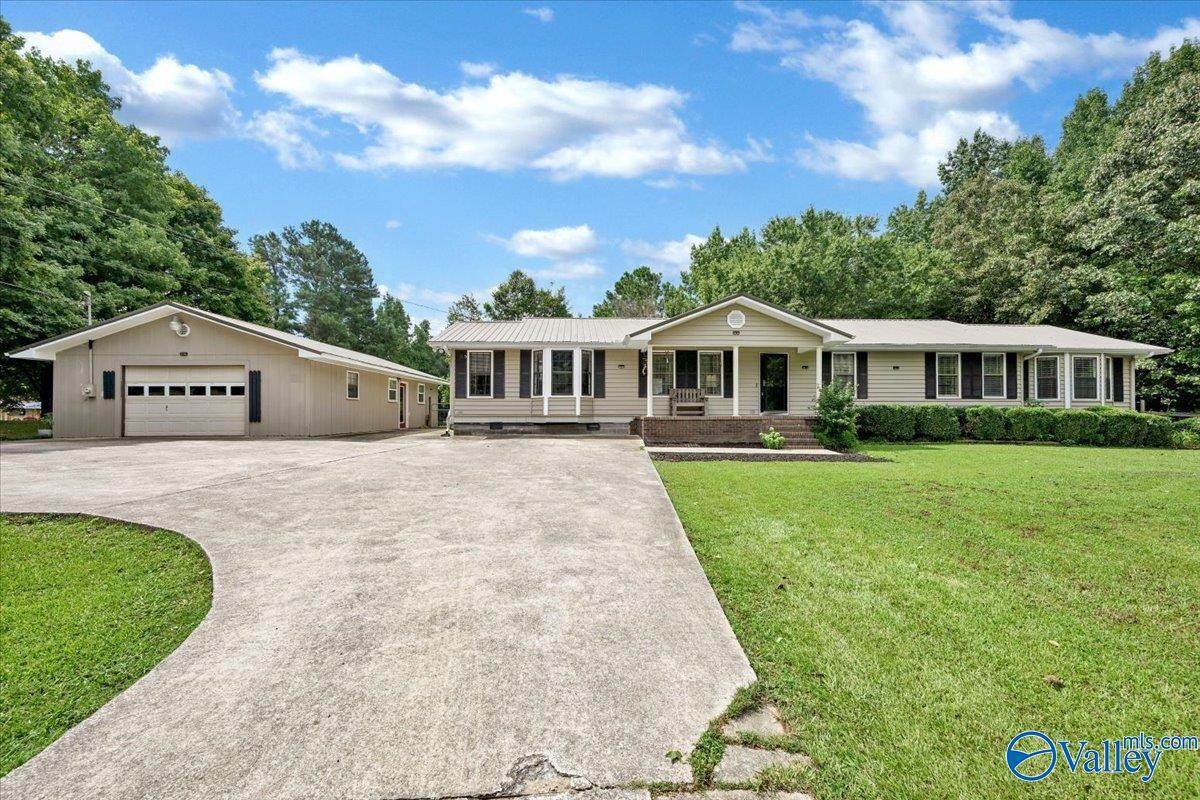 248 County Road 1693 - Photo 1