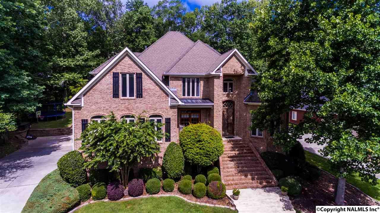 2738 Tammerack Lane - Photo 1