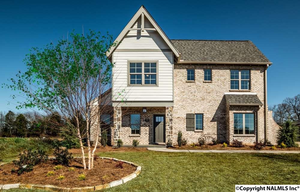 109 Starling Drive - Photo 1