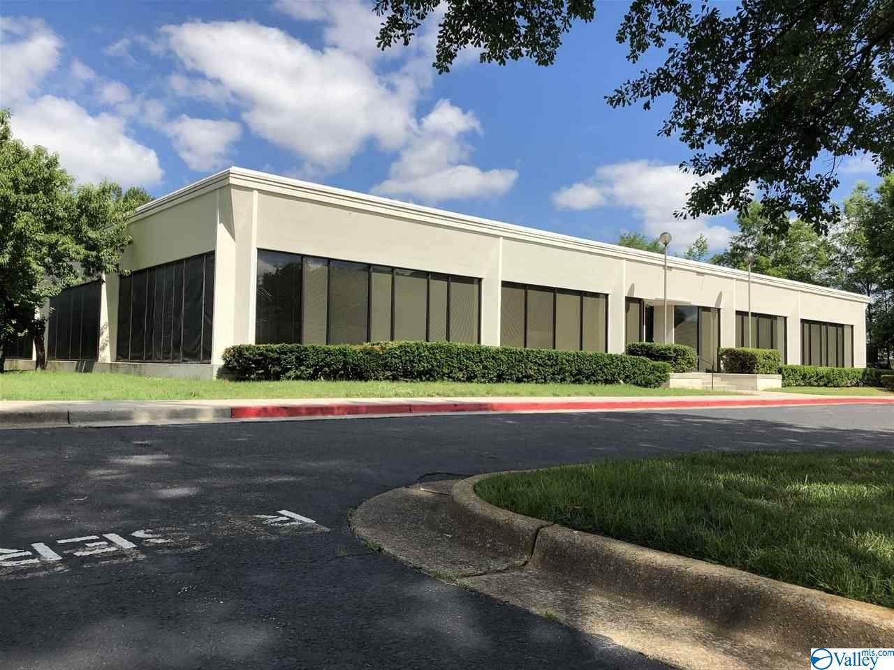 513 Sparkman Drive - Photo 1