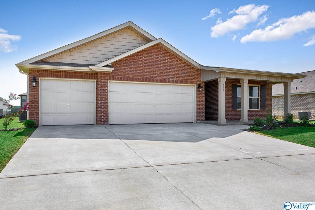 201 Tobin Lane - Photo 1