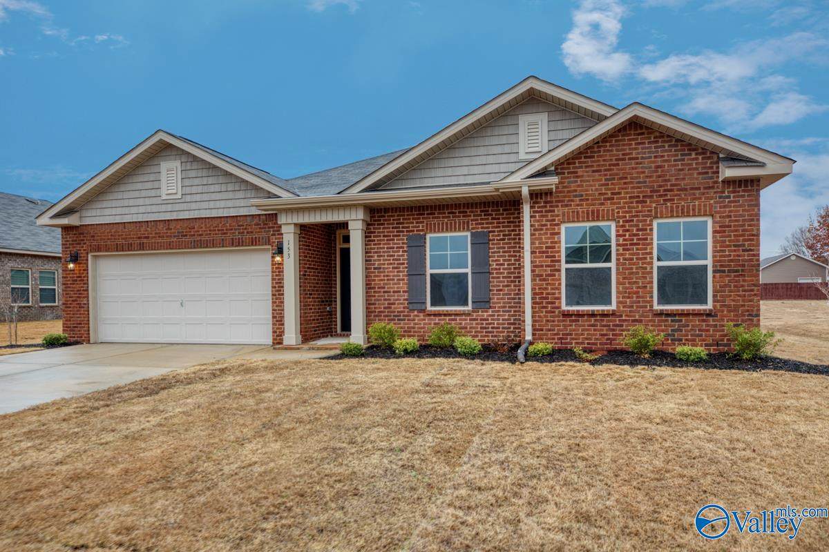 153 Red Fox Way - Photo 1