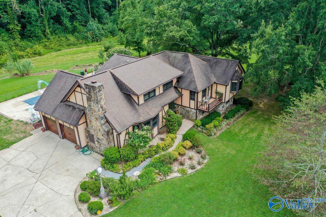 279 Harrelson Circle - Photo 1