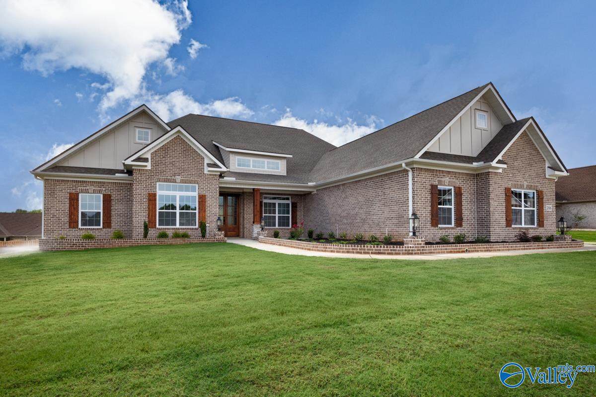 206 Blairwood Court - Photo 1