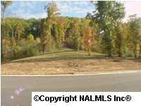 806 Lakewood Drive - Photo 1