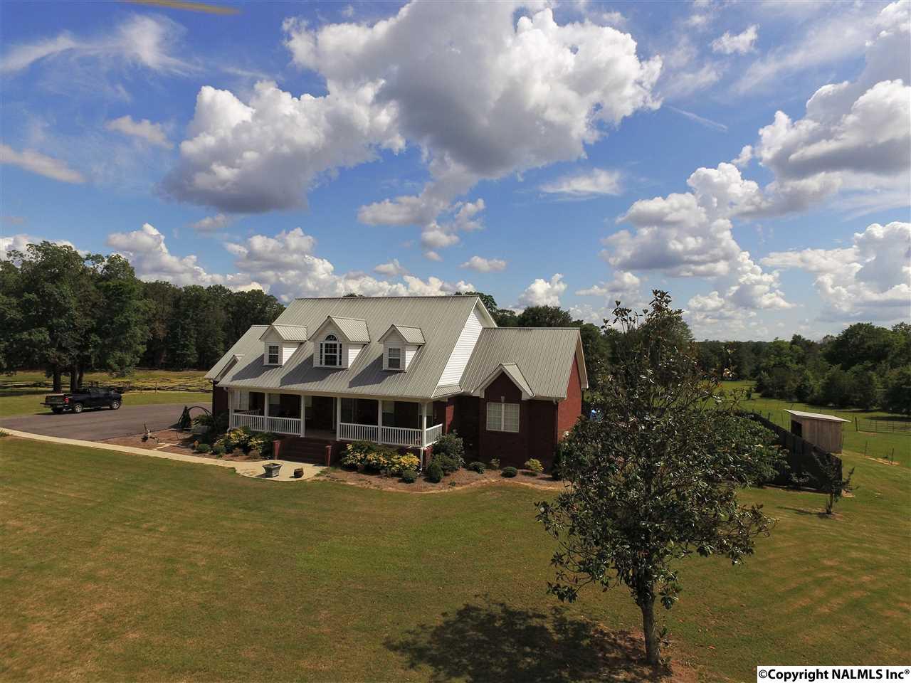 1325 Summerville Road - Photo 1