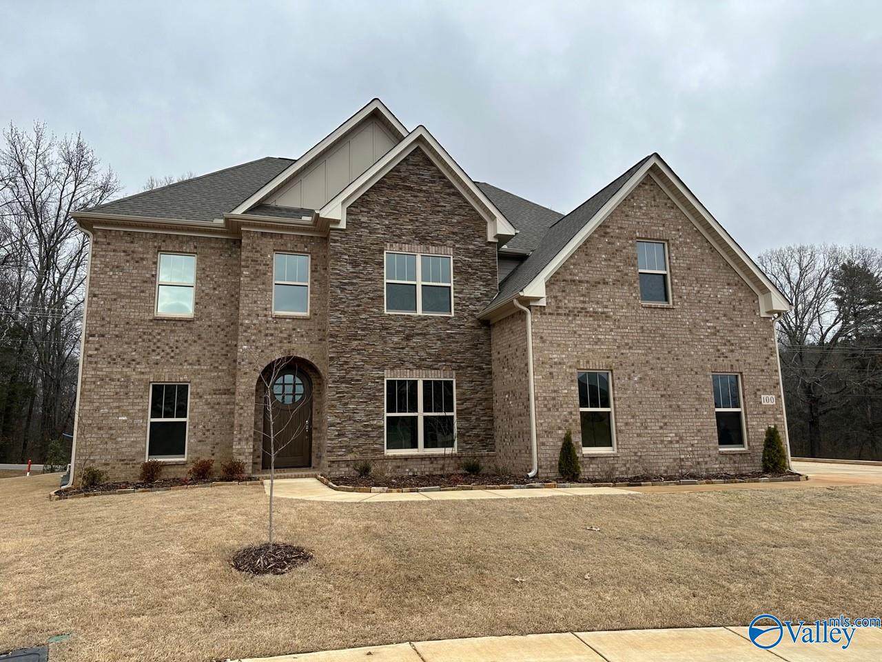100 Barkley Court - Photo 1
