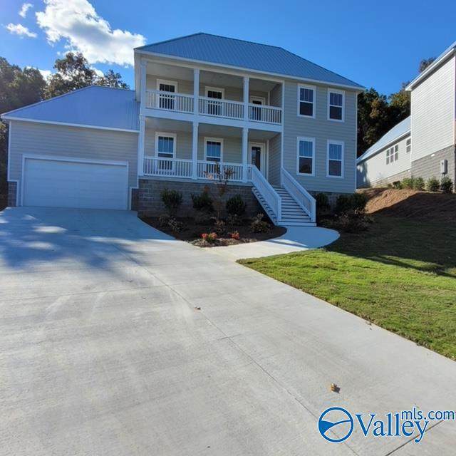 1027 Laurinda Lane - Photo 1