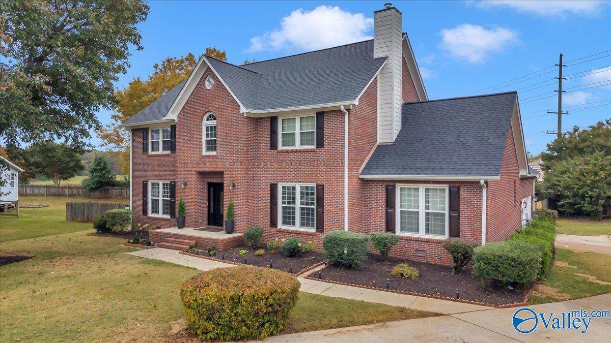 139 Fox Hollow Drive - Photo 1