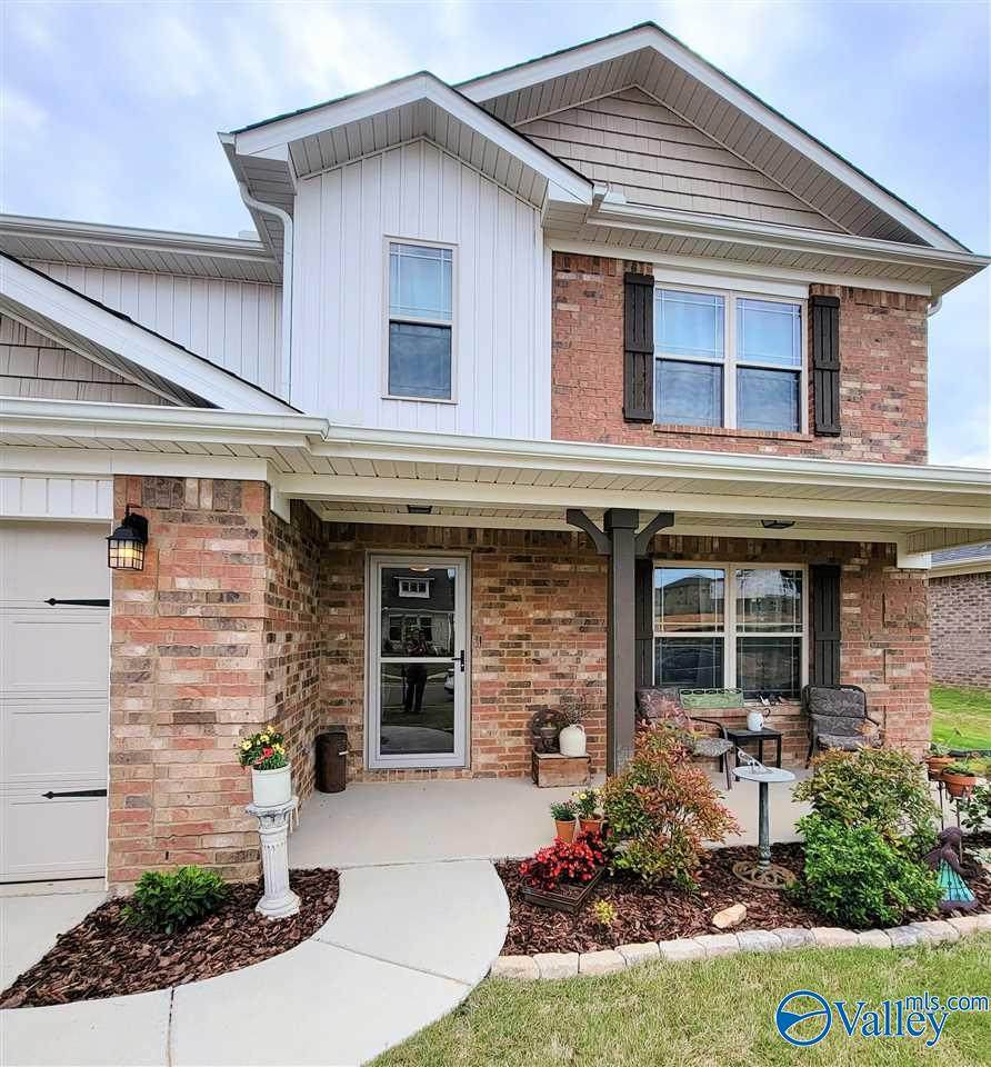 266 Maggie Mance Lane - Photo 1