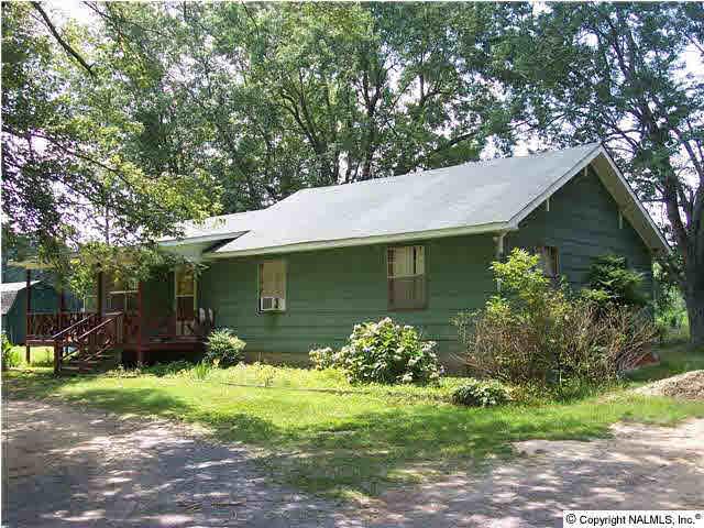 2140 Chavies Road - Photo 1